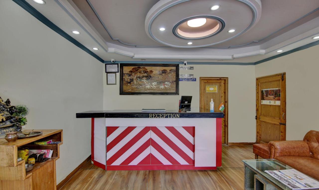 Chichoga Holiday Inn Manāli Zewnętrze zdjęcie