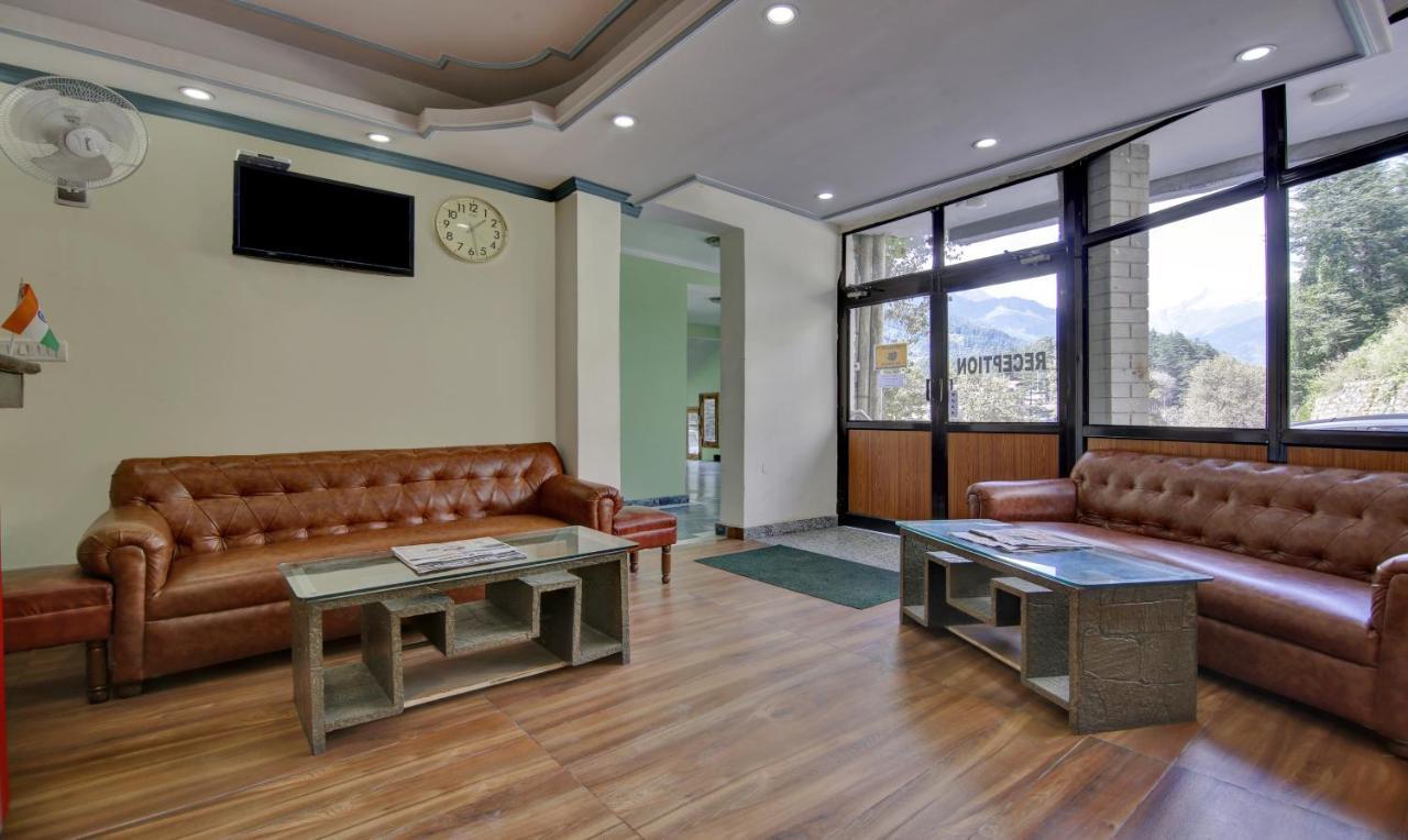 Chichoga Holiday Inn Manāli Zewnętrze zdjęcie