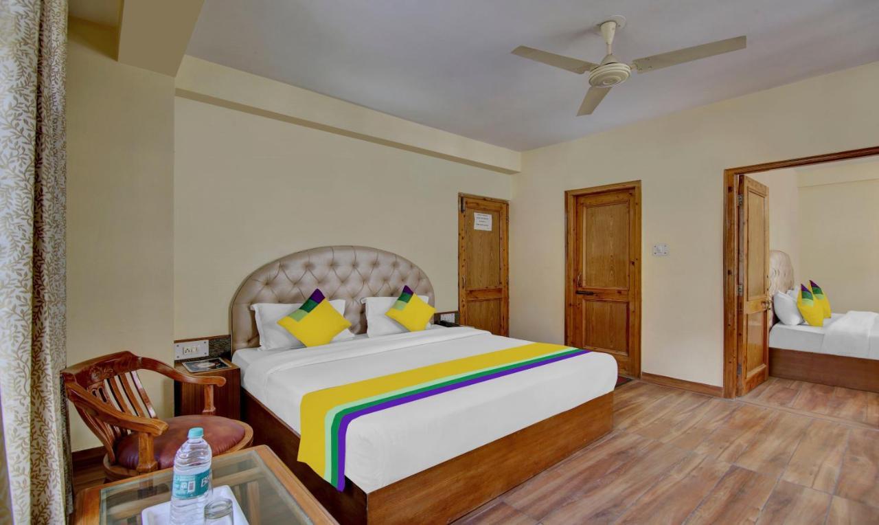 Chichoga Holiday Inn Manāli Zewnętrze zdjęcie