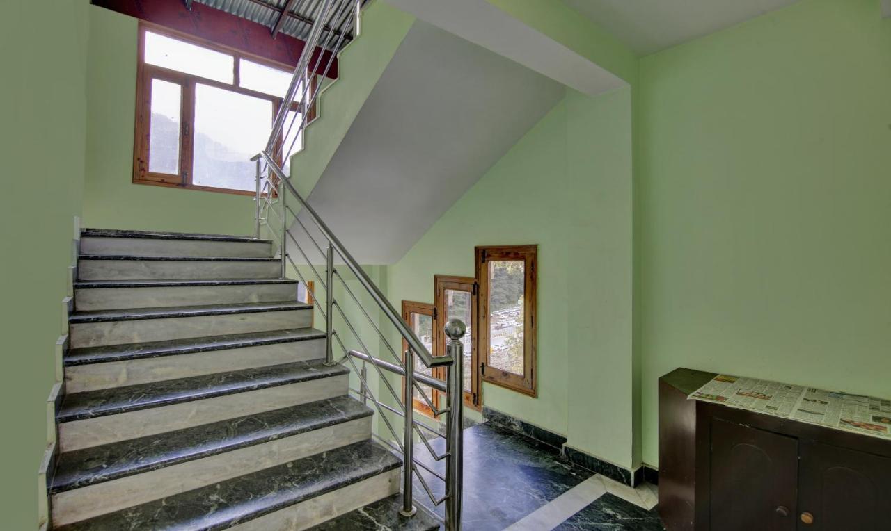Chichoga Holiday Inn Manāli Zewnętrze zdjęcie