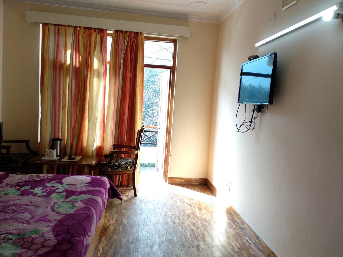Chichoga Holiday Inn Manāli Zewnętrze zdjęcie